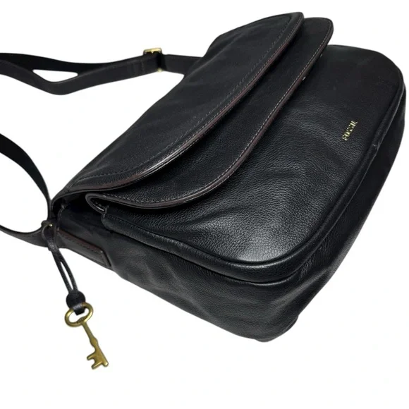 Fossil Black Cow Hide Leather Crossbody/Shoulder Bag - Picture 2 of 9